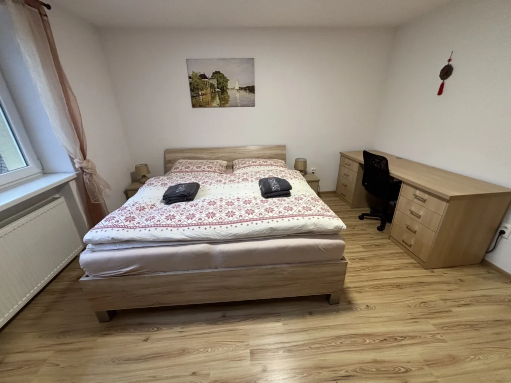 vila-darinka-cavoj-spalna-1-postel